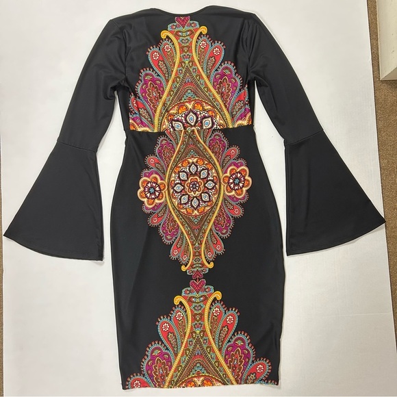 Venus Black V Neck Bell Sleeve Plunging Dress XS - Picture 7 of 13